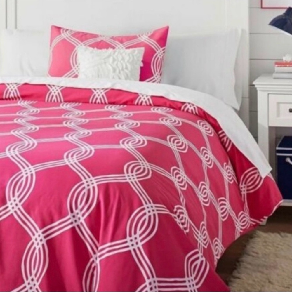 Pottery Barn Pink and White Bedding Set NEW